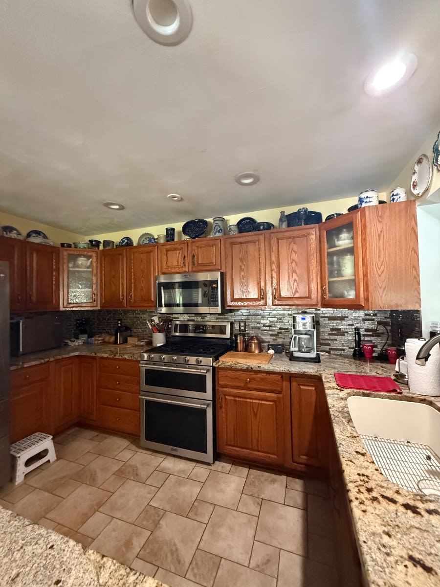 blob_gtakhz Kitchen Cabinet Refacing in Binghamton, NY
